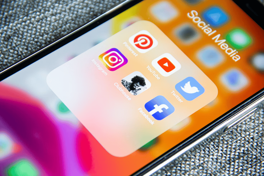 Marketing content creation course on social media for beginners_thumbnail_2