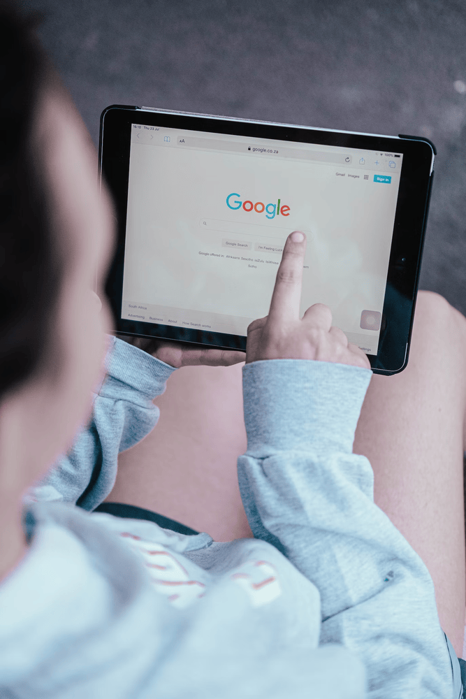 Book of search skills in the Google search engine_thumbnail_1
